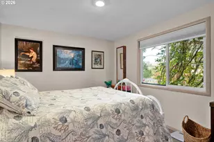 2060 20th St, Florence, OR 97439 - Photo 7