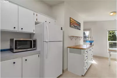 955 NE Mill C-18 St, Waldport, OR 97394 - Photo 15