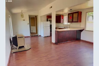 146 1st St, Myrtle Point, OR 97458 - Photo 33