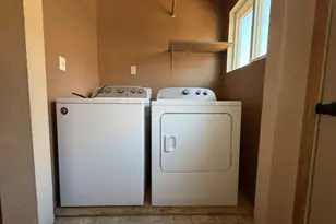 146 1st St, Myrtle Point, OR 97458 - Photo 19