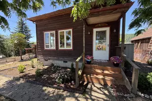 146 1st St, Myrtle Point, OR 97458 - Photo 11