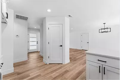 9545 SW 90th Ave, Portland, OR 97223 - Photo 11