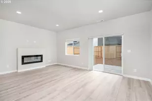 2744 S Ivy St, Cornelius, OR 97113 - Photo 3