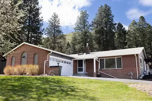 1812 Foley St, La Grande, OR 97850 - Photo 1