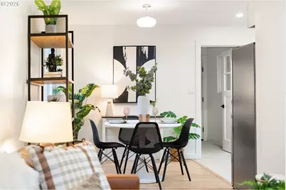 8301 N Hurst Ave, Portland, OR 97203 - Photo 21