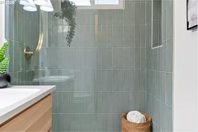 8301 N Hurst Ave, Portland, OR 97203 - Photo 17