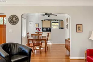 2205 NE Mason St, Portland, OR 97211 - Photo 9