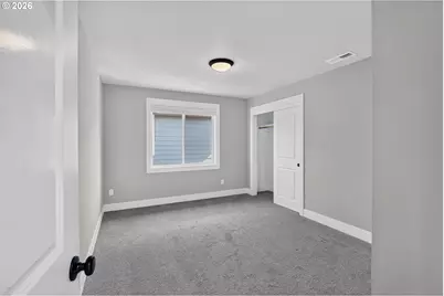3676 SW Tegart Ln, Gresham, OR 97080 - Photo 9