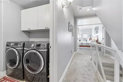 905 N Harbour Dr, Portland, OR 97217 - Photo 35