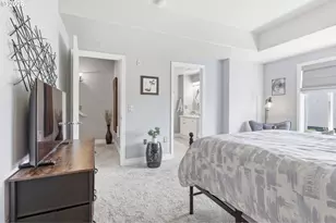 905 N Harbour Dr, Portland, OR 97217 - Photo 29