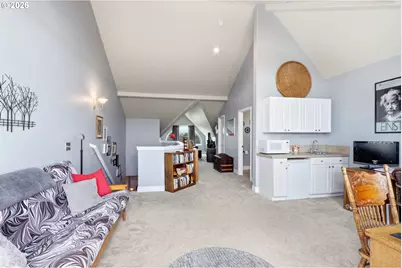 905 N Harbour Dr, Portland, OR 97217 - Photo 33