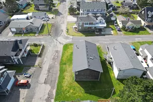 350 17th Ave, Seaside, OR 97138 - Photo 37