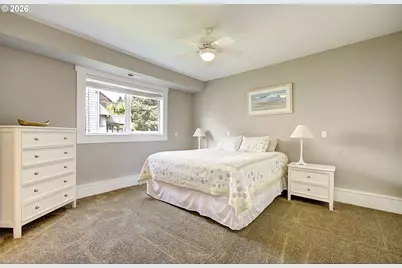 350 17th Ave, Seaside, OR 97138 - Photo 25