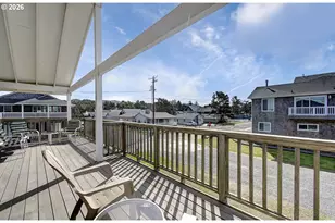 350 17th Ave, Seaside, OR 97138 - Photo 11