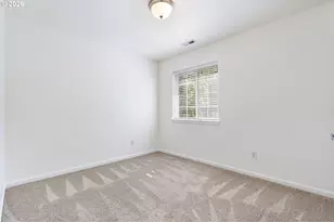 9575 SW Pihas St, Portland, OR 97223 - Photo 33