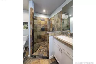 4460 SW 78th Ave, Portland, OR 97225 - Photo 25