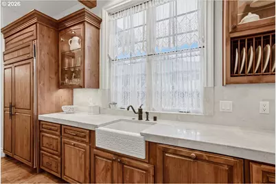 5807 NW El Rey Dr, Camas, WA 98607 - Photo 13