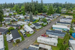 13045 SE Stark St, Portland, OR 97233 - Photo 23