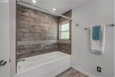 15684 Thayer Rd, Oregon City, OR 97045 - Photo 21