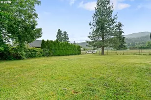 1190 SE Laurel St, Mill City, OR 97360 - Photo 31