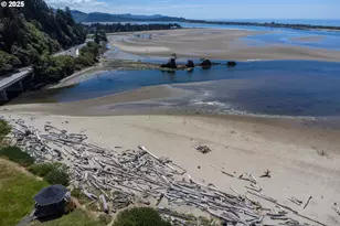 1541 SE 51st St, Lincoln City, OR 97367 - Photo 35