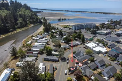 1541 SE 51st St, Lincoln City, OR 97367 - Photo 29