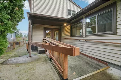 5017 SE 45th Ave, Portland, OR 97206 - Photo 5