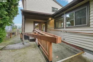 5017 SE 45th Ave, Portland, OR 97206 - Photo 5