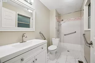 5017 SE 45th Ave, Portland, OR 97206 - Photo 17