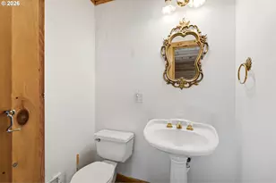 49164 McKenzie Hwy, Vida, OR 97488 - Photo 45