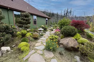 49164 McKenzie Hwy, Vida, OR 97488 - Photo 43