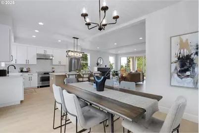 6024 SW 18th Dr, Portland, OR 97239 - Photo 13