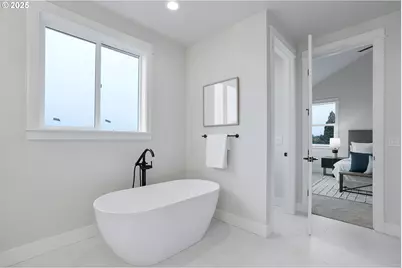 6024 SW 18th Dr, Portland, OR 97239 - Photo 35