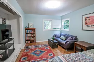 541 W 21st Ave, Eugene, OR 97405 - Photo 9