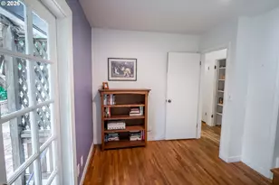 541 W 21st Ave, Eugene, OR 97405 - Photo 17