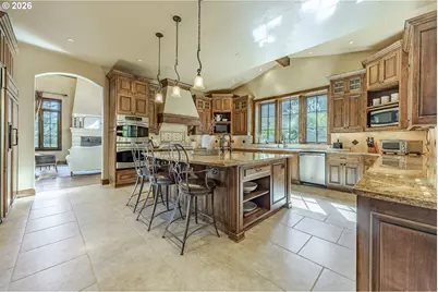 27520 Erickson Rd, Eugene, OR 97402 - Photo 11