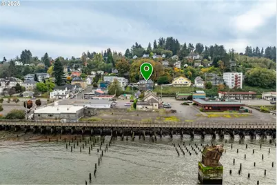 146 Bond St, Astoria, OR 97103 - Photo 41