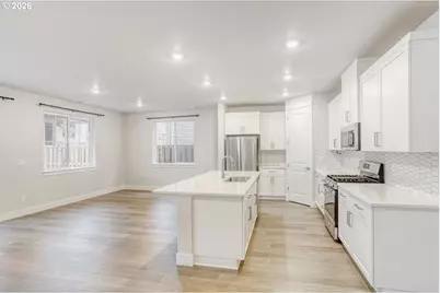 7876 NW Eleanor Ave, Portland, OR 97229 - Photo 11