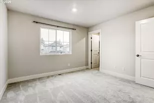 7876 NW Eleanor Ave, Portland, OR 97229 - Photo 15