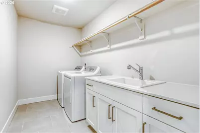 7876 NW Eleanor Ave, Portland, OR 97229 - Photo 29