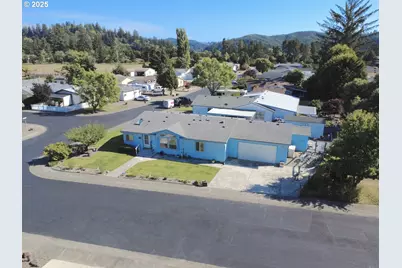 227 Lakeland Dr, Lakeside, OR 97449 - Photo 5