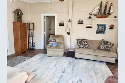 227 Lakeland Dr, Lakeside, OR 97449 - Photo 29