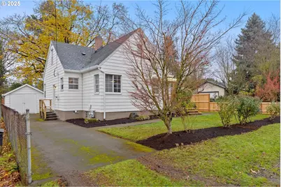 4830 NE 60th Ave, Portland, OR 97218 - Photo 3