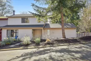 13 Mountain Cir, Lake Oswego, OR 97035 - Photo 3