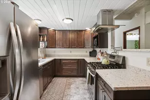 13 Mountain Cir, Lake Oswego, OR 97035 - Photo 21