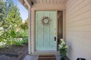 13 Mountain Cir, Lake Oswego, OR 97035 - Photo 7
