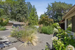 13 Mountain Cir, Lake Oswego, OR 97035 - Photo 37