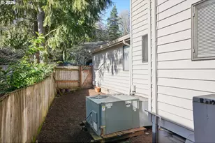 13 Mountain Cir, Lake Oswego, OR 97035 - Photo 29