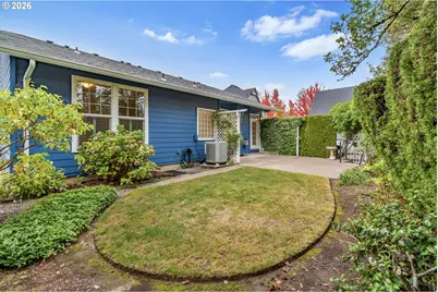 724 NE Pacific Dr, Fairview, OR 97024 - Photo 21