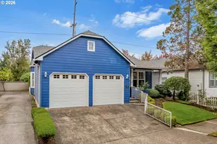 724 NE Pacific Dr, Fairview, OR 97024 - Photo 43